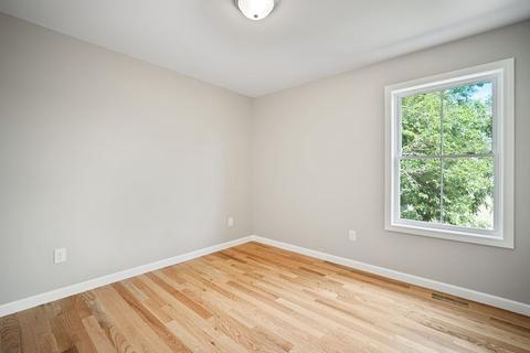 49 Nagle St, Springfield, MA 01151 photo 21