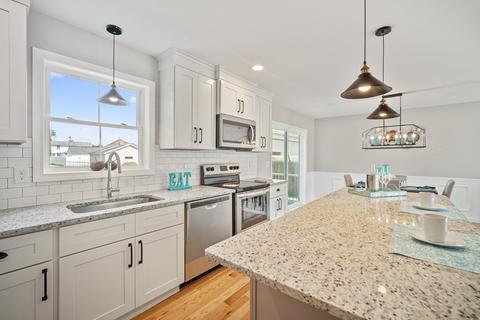 49 Nagle St, Springfield, MA 01151 photo 13