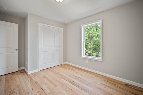 49 Nagle St, Springfield, MA 01151 photo 27