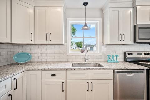 49 Nagle St, Springfield, MA 01151 photo 14