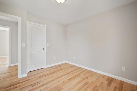 49 Nagle St, Springfield, MA 01151 photo 22