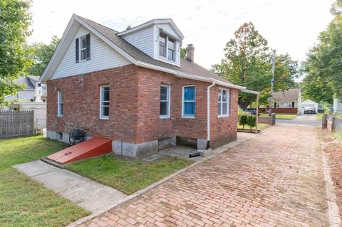 34 Campechi St, Springfield, MA 01104 photo 35