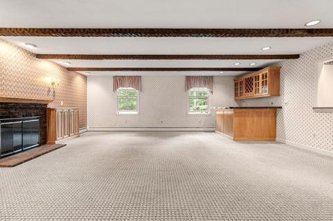 30 Brewer Ln, Reading, MA 01867 photo 6