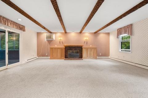 30 Brewer Ln, Reading, MA 01867 photo 5