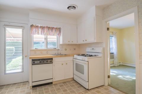 39 Pilgrim Rd, Marblehead, MA 01945 photo 21