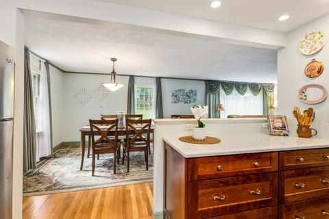 124 Prospect St, Reading, MA 01867 photo 10