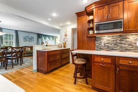 124 Prospect St, Reading, MA 01867 photo 9