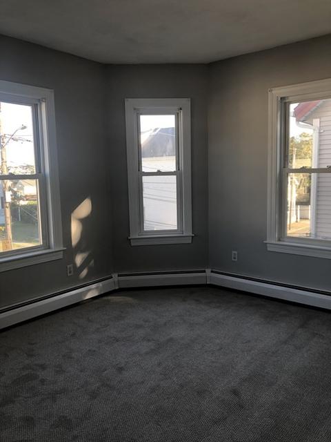 92 Varley St, Fall River, MA 02723 photo 5