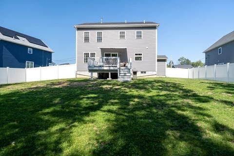 40 Winifred Way, Fall River, MA 02720 photo 25