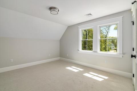 35 Hobart St, Hingham, MA 02043 photo 32