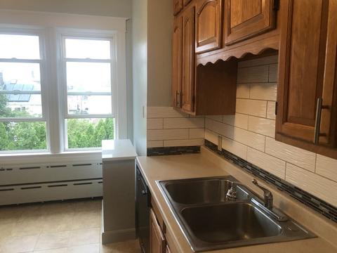 112 Osborn St, Fall River, MA 02724 photo 5