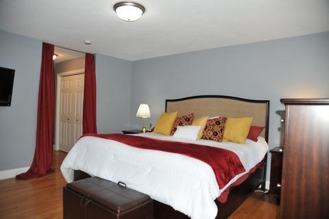 13 Candle Paper Ln, Wareham, MA 02576 photo 24