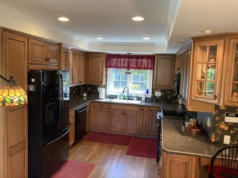 37 Craig St, Springfield, MA 01108 photo 9