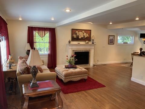 37 Craig St, Springfield, MA 01108 photo 4