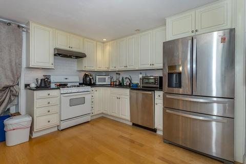 52 Will Dr #82, Canton, MA 02021 photo 4