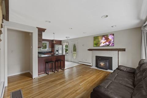 285 Hall St, Raynham, MA 02767 photo 7