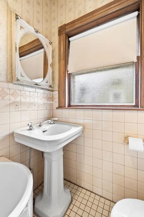 11 Sherman St, Everett, MA 02149 photo 19