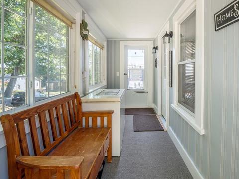 64 Upland St, Worcester, MA 01607 photo 6