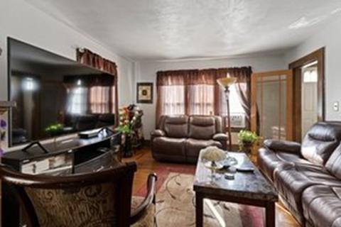 45-47 Fenwick St, Springfield, MA 01109 photo 6