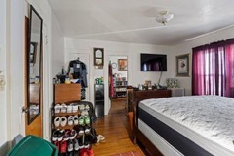 45-47 Fenwick St, Springfield, MA 01109 photo 16