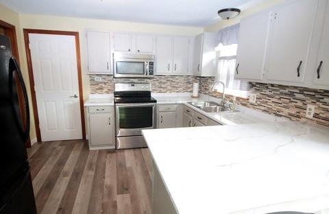 65 Pinta Cir, Springfield, MA 01104 photo 8