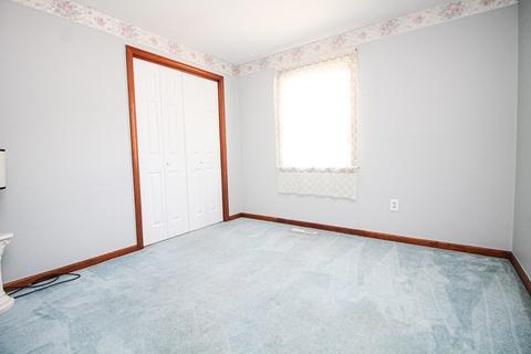 65 Pinta Cir, Springfield, MA 01104 photo 26