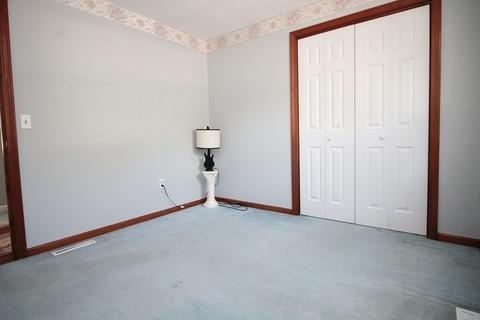 65 Pinta Cir, Springfield, MA 01104 photo 24