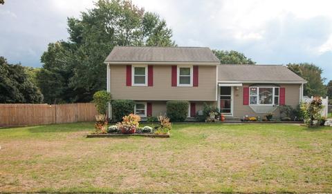 65 Pinta Cir, Springfield, MA 01104 photo 2