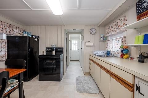 12 Weston Ave, Wareham, MA 02571 photo 10
