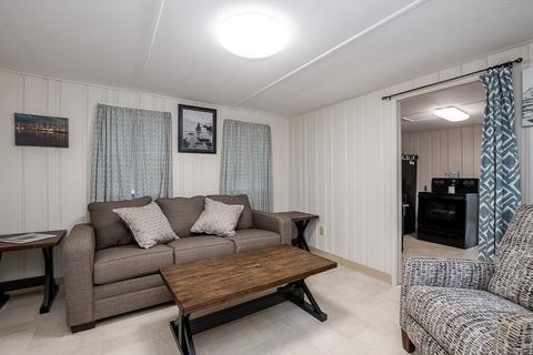 12 Weston Ave, Wareham, MA 02571 photo 4