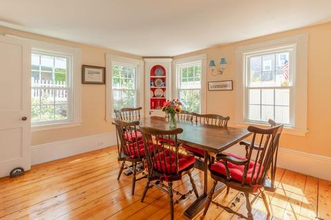 247 E Main St, Gloucester, MA 01930 photo 12