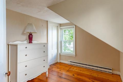 247 E Main St, Gloucester, MA 01930 photo 26