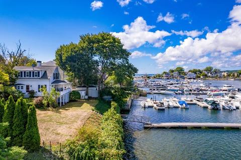 247 E Main St, Gloucester, MA 01930 photo 9