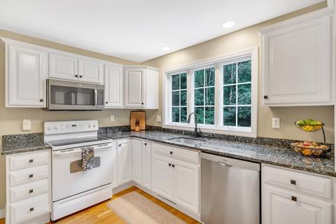 10 Conant St, Acton, MA 01720 photo 6