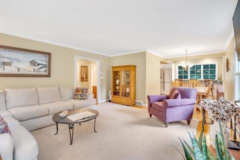 10 Conant St, Acton, MA 01720 photo 5