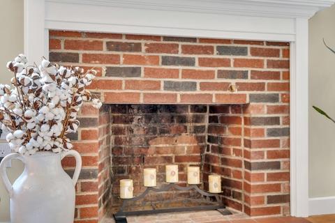 10 Conant St, Acton, MA 01720 photo 4