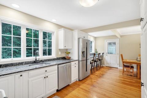 10 Conant St, Acton, MA 01720 photo 7