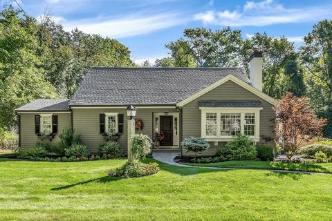 10 Conant St, Acton, MA 01720 photo 1