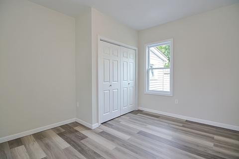 17 Orient St, Worcester, MA 01604 photo 26