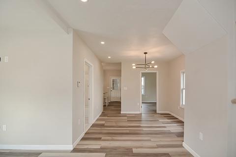 17 Orient St, Worcester, MA 01604 photo 15