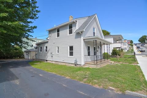 17 Orient St, Worcester, MA 01604 photo 3