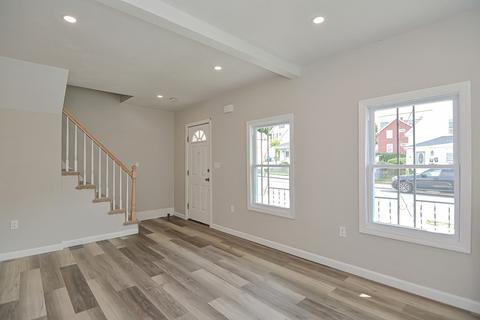 17 Orient St, Worcester, MA 01604 photo 21