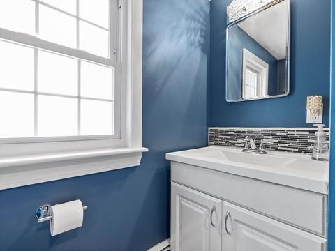 26 Ells Ave, Melrose, MA 02176 photo 17