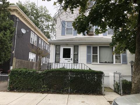81 Florence St, Everett, MA 02149 photo 2