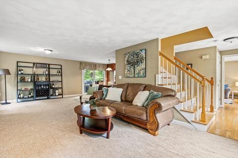 3 Old Mill Ln, Reading, MA 01867 photo 12