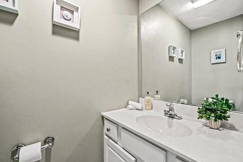 3 Old Mill Ln, Reading, MA 01867 photo 17