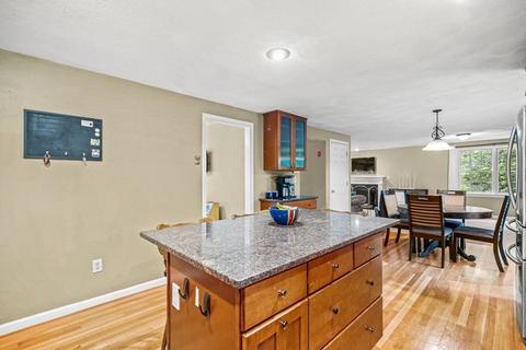 3 Old Mill Ln, Reading, MA 01867 photo 8