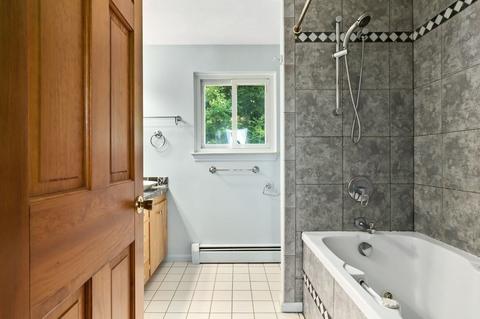 12 Goodwin Rd, Gloucester, MA 01930 photo 21