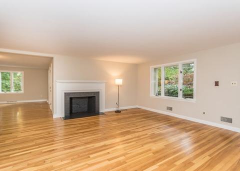 134 Clarke Rd, Needham, MA 02492 photo 2