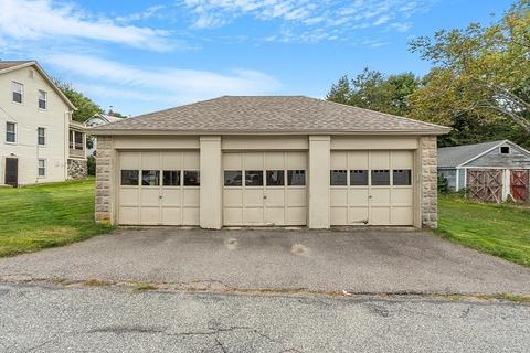 205 Main St, Maynard, MA 01754 photo 4